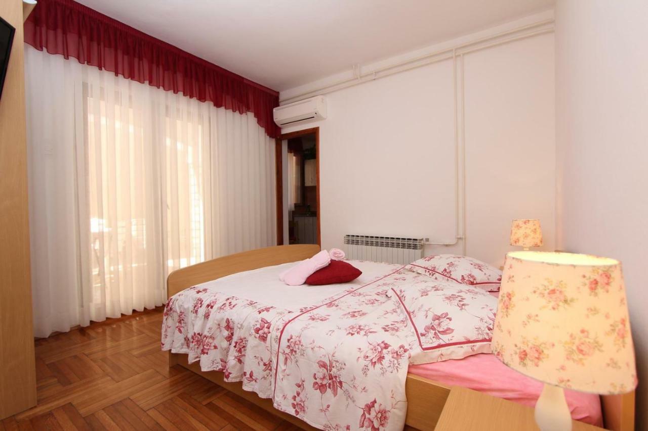 Guest House Rexa Ровинь Экстерьер фото