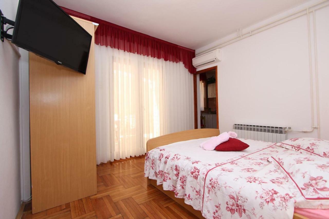 Guest House Rexa Ровинь Экстерьер фото